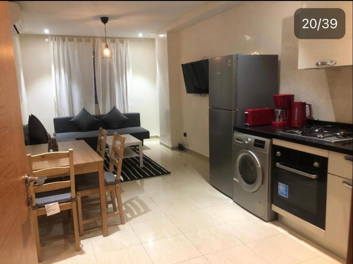 Chic Islan Apartment